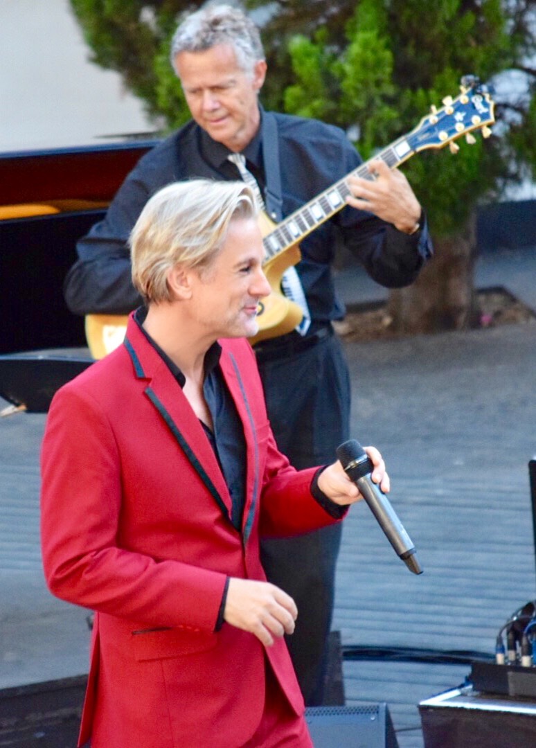 Ike Moriz swing band live entertainment corporate wedding events music oude libertas crooner cape town south africa stellenbosch top wedding singer