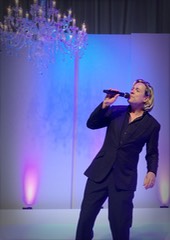 Top wedding singer Ike Moriz live at the SA Wedding Show 2015 CTICC